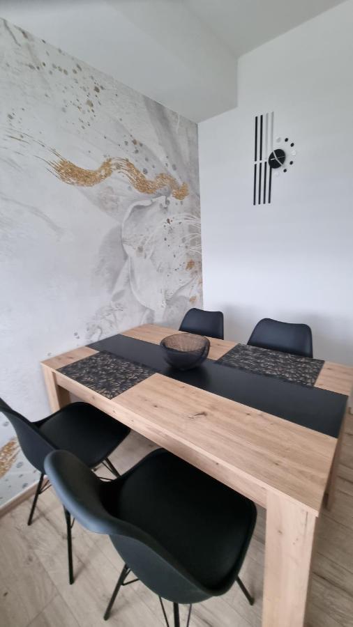 Apartman Nora Apartment Cakovec Bagian luar foto